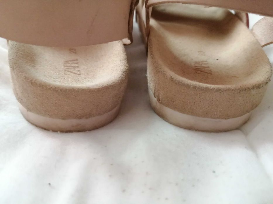 Sandalias n. 23 Zara