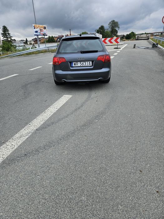 Audi a4b7 s line