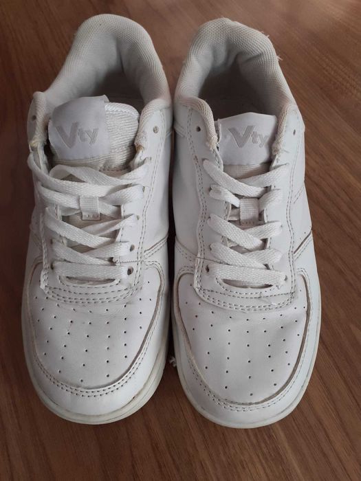 Buty adidasy białe Victory roz.37