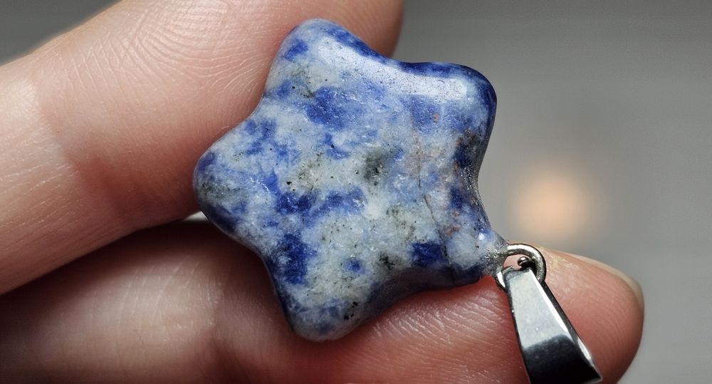 Zawieszka Sodalit Naturalny – Gwiazdka
