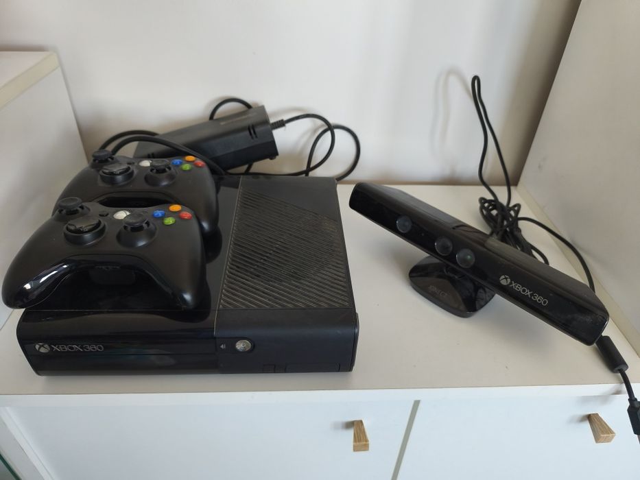 Sprzedam Xbox 360 500GB