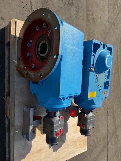 reduktor hydrauliczny do rozdrabniarki odpadów szreddera
