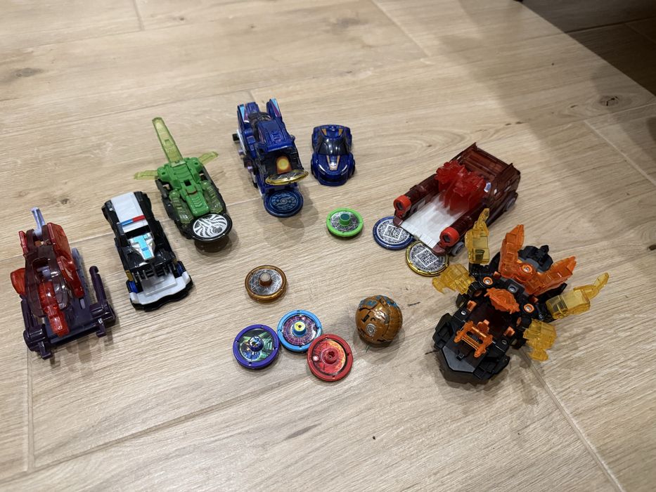 Скрічери, колекція