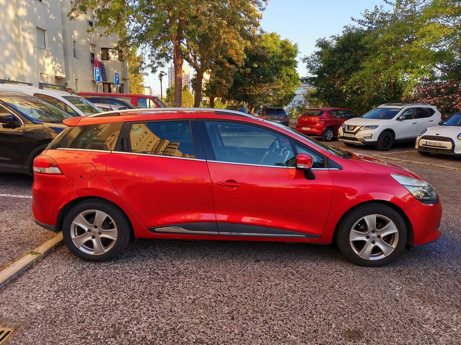 Renault Clio IV Sport Tourer 1.5 dCi 75 eco2