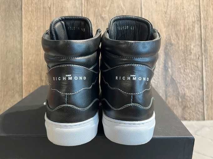 Czarne sneakersy John Richmont Calf, 43