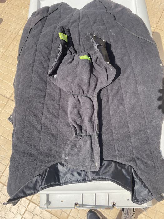 Casaco impermeável para cão de muito grande porte