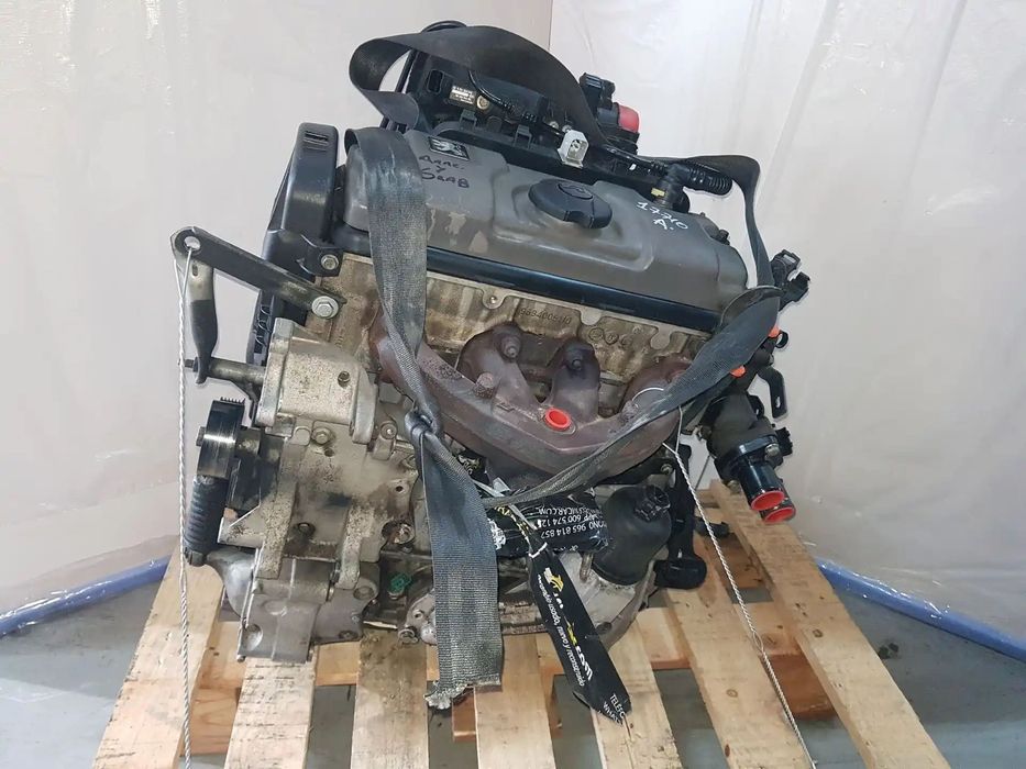 Motor Peugeot 206 1.4i Refª: KFW