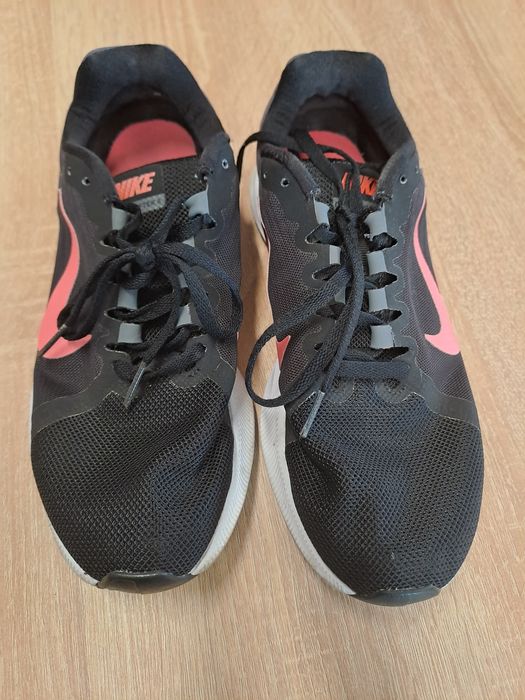 Nike damskie do fitnessu, rozmiar 37,5