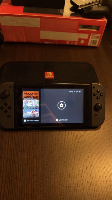 Mega Pack Nintendo Switch + Volante Mário Kart + Acessórios