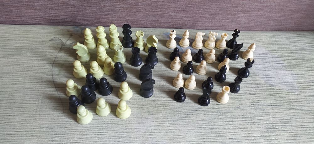 Шахові фігури поштучно