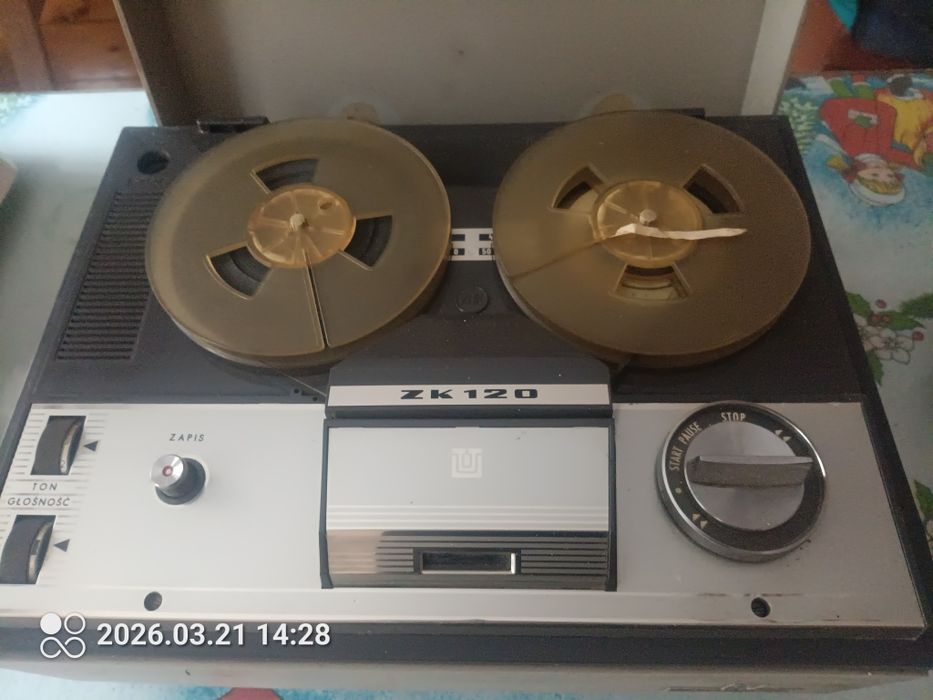 Magnetofon szpulowy ZK 120