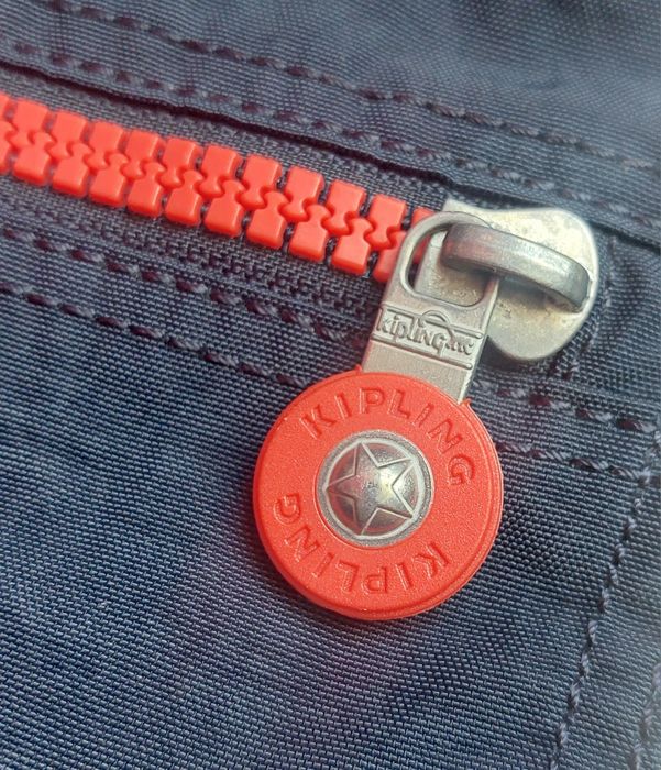 Рюкзак б/у на утяжке Kipling 15L (Belgium)