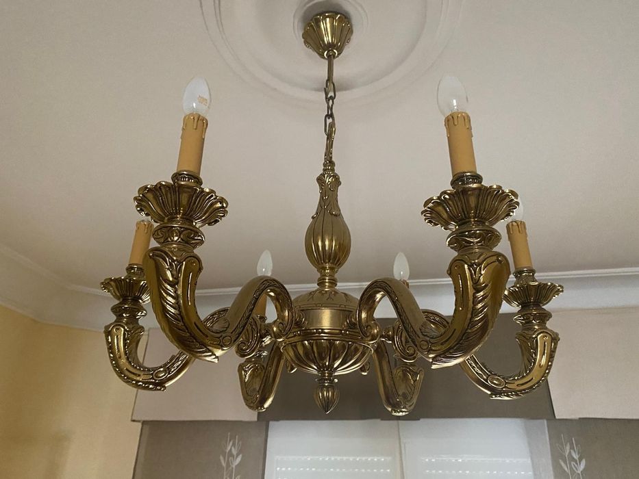 Żyrandol mosiężny