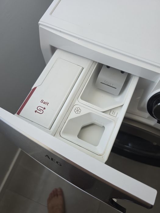 Máquina de lavar roupa premium AEG 9000
