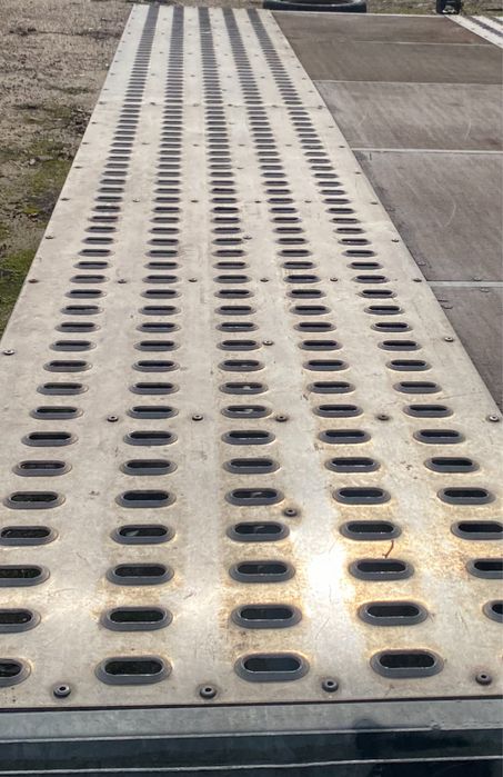 Atrelado reboque estrado porta carros