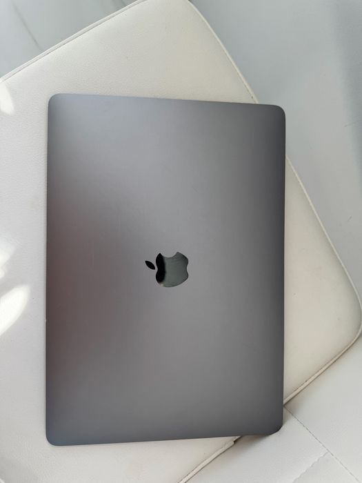 MacBook Pro 13 Touh Bar