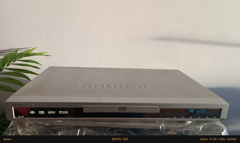 Leitor de DVD GRUNDIG GDP 9425 – Funciona Perfeitamente
