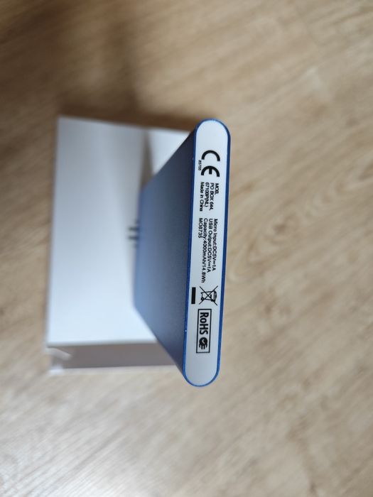 Power bank 4000mAh nowy