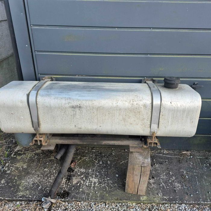 Zbiornik hydrauliki zakabinowy  Hyva 160l