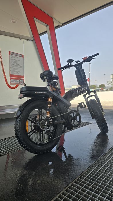 ENGWE X24 – Duas baterias, suspensão integral e autonomia até 150 km