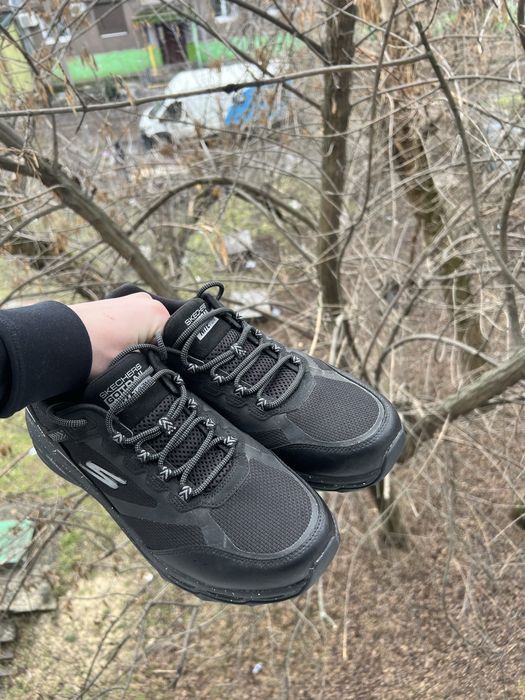 Кроссовки Skechers