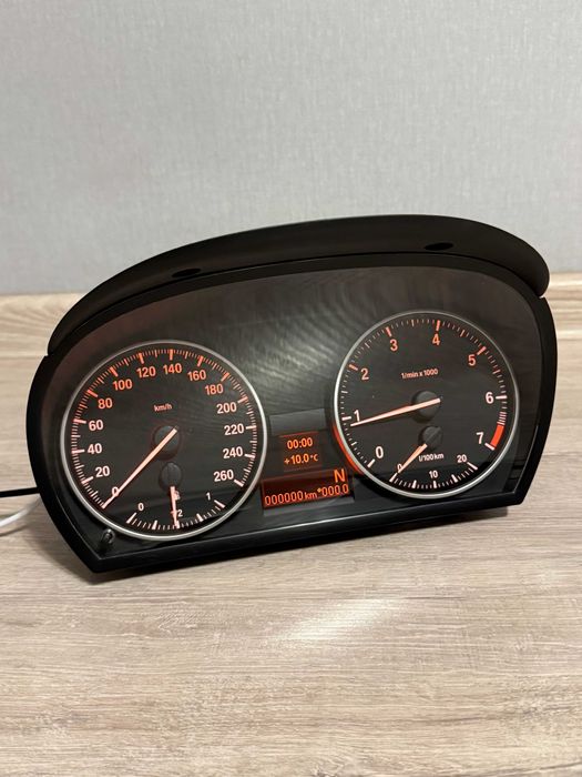 Licznik do komputera z BMW E90 Benzyna