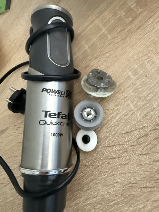 Tefal боендер 1000w на запчастини