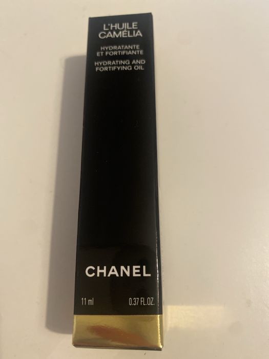 Chanel L’Huile Camelia