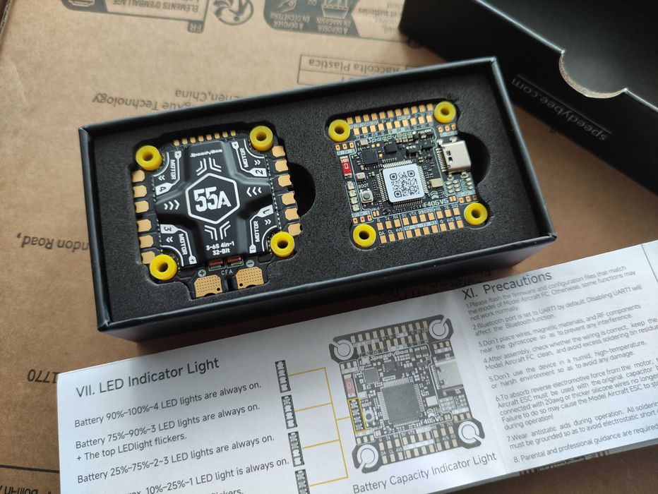 Kontroler lotu SpeedyBee F405 V5 F4 30.5x30.5mm nowy Pełny zestaw