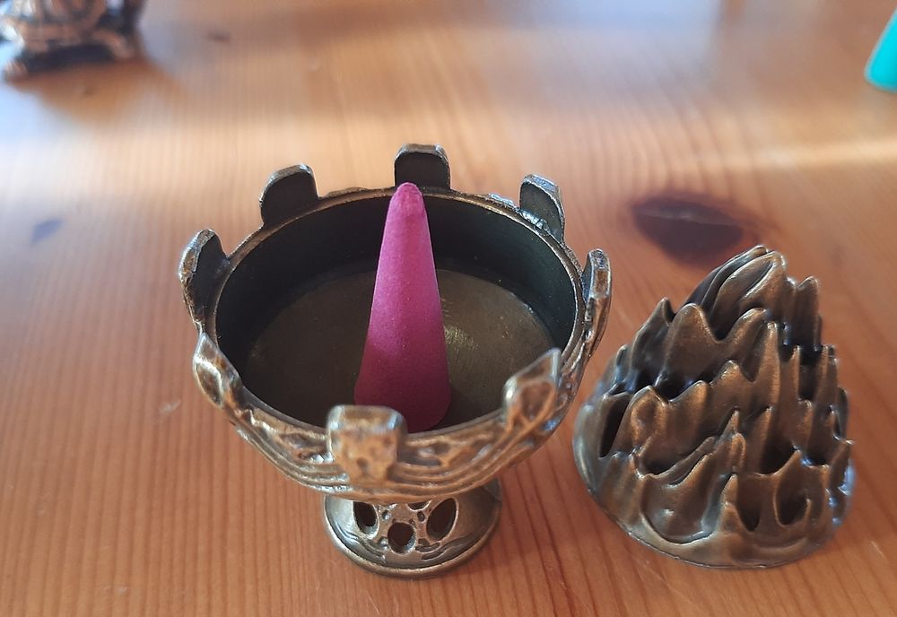 Incensário/ Queimador de Incenso Cone - Novo