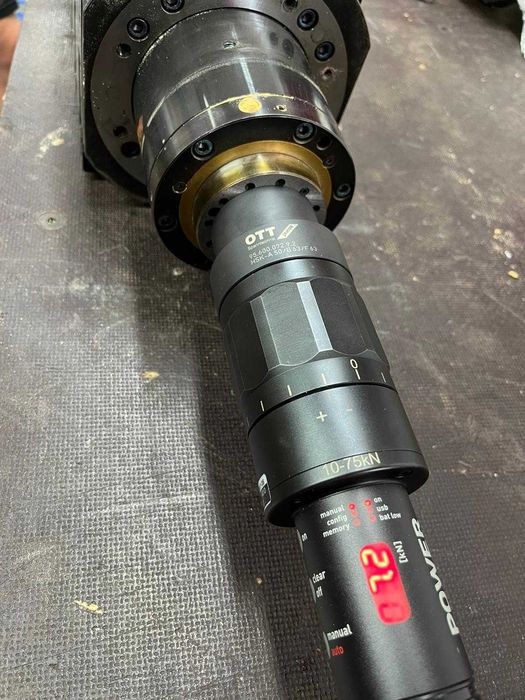 Serwis maszyn CNC , regeneracja wrzecion i elektrowrzecion