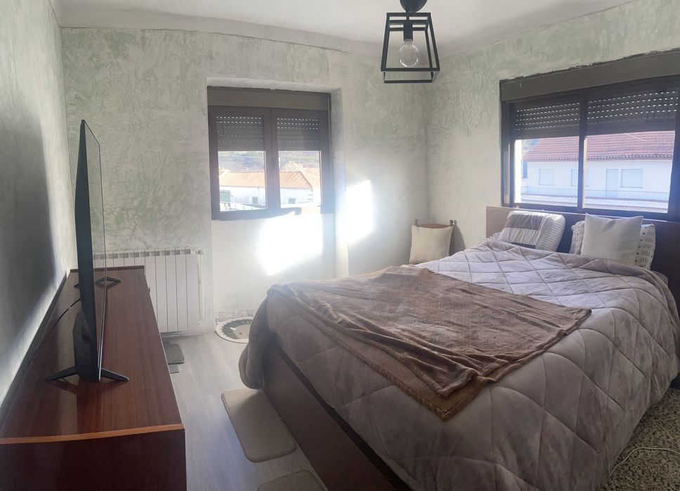 Moradia isolada com terreno