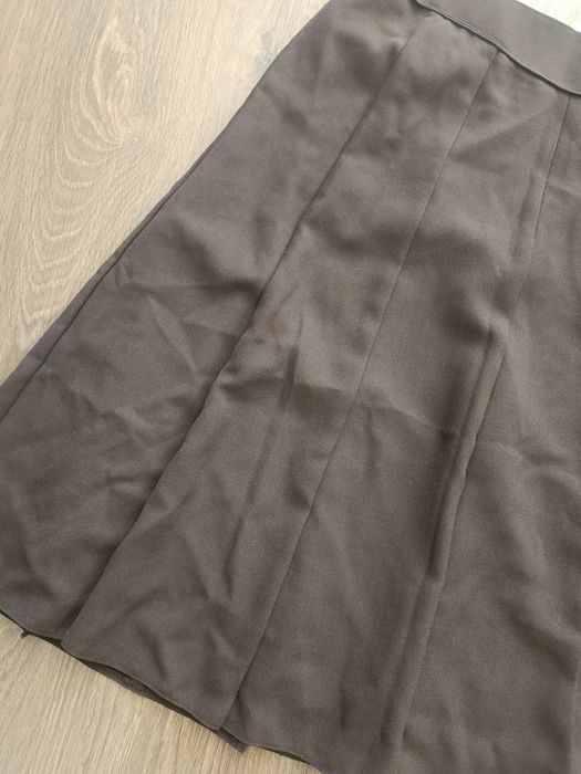 Brązowa spódnica midi 48