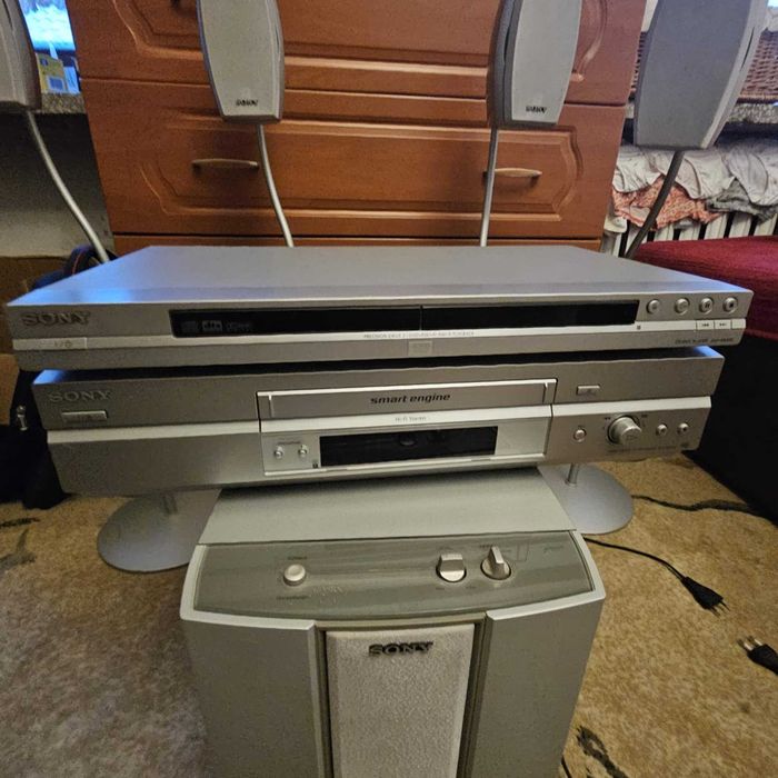 Sprzedam kino domowe Sony - zestaw elektroniki