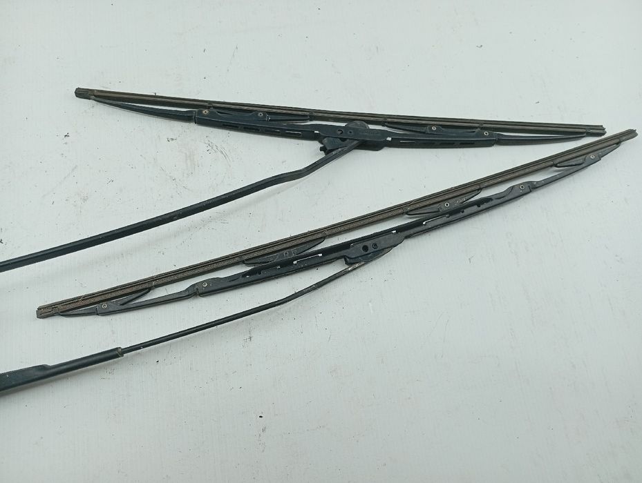 Astes/Escova Limpa Conjunto (2) - SKODA OCTAVIA I (1U2) | 96 - 10