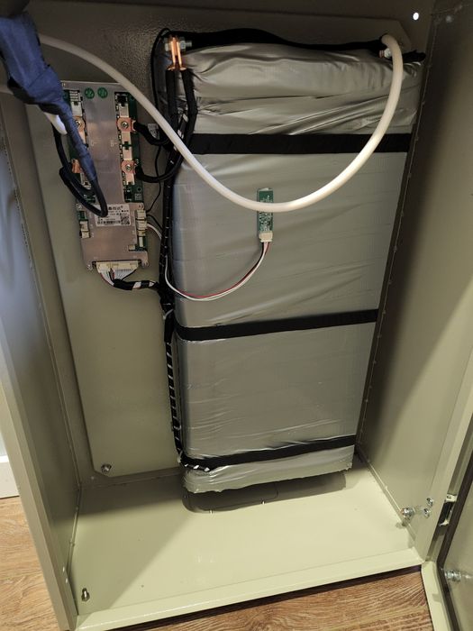 Комплект рез. живлення, гібрідний інвертор PowerMR 5,5 Kwt + АКб 6 Кwt