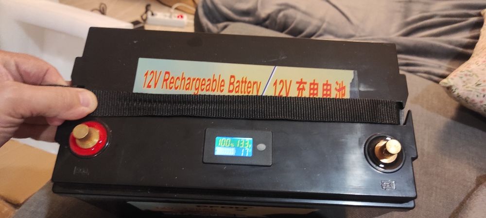 Bateria bateria recarregável 12v 250Ah e carregador 220v