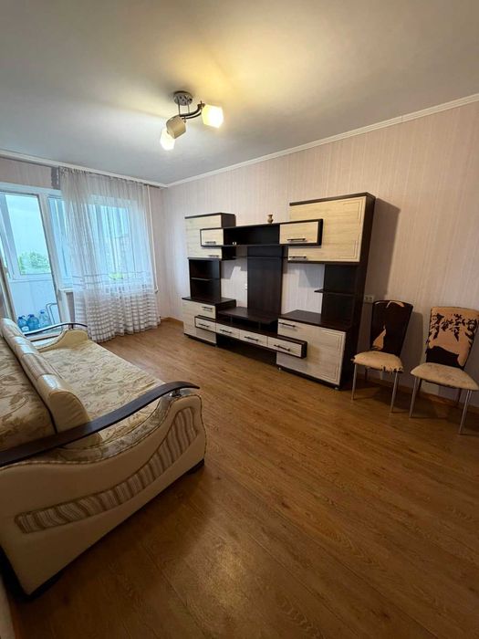 Продам 2 к квартиру, гарний стан!