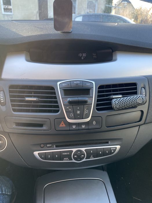 Renault Laguna III 2007 rok 2.0 diesel 200KM