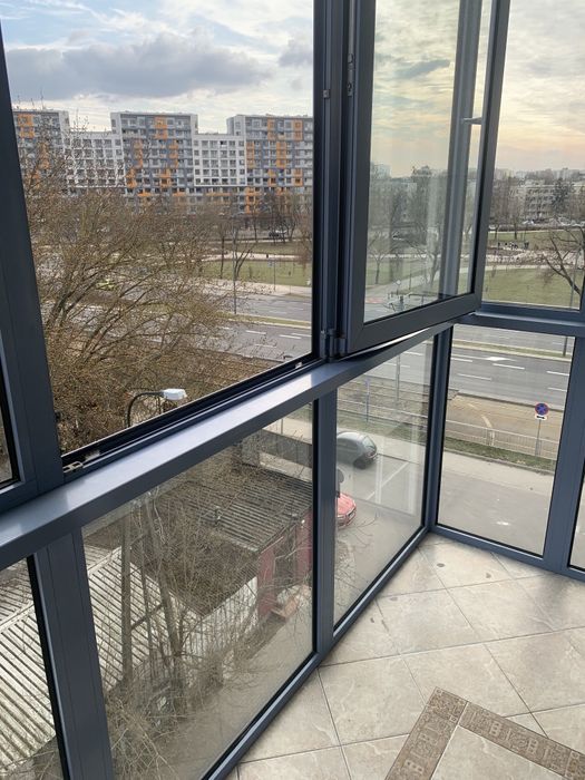 Wynajmę  62,5m metro Słodowiec bezpisrednio ‼️