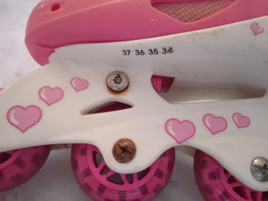 Patins em linha da HELLO KITY com pouco uso