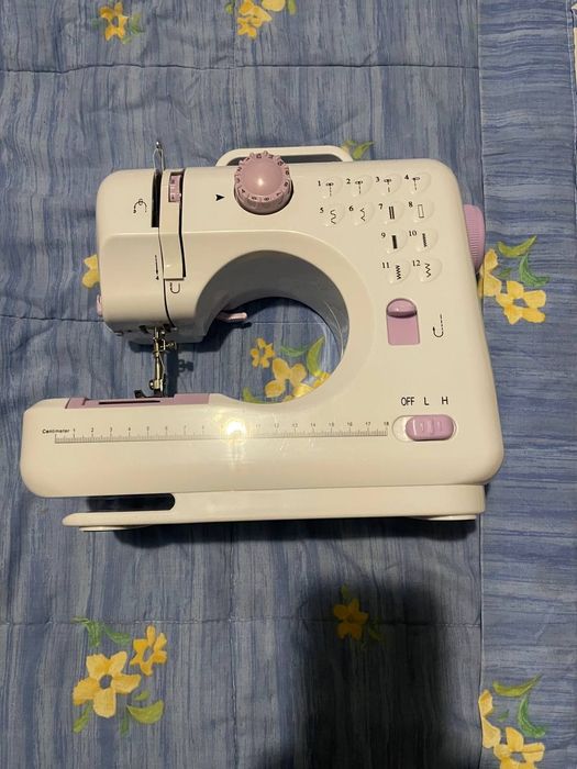 Швейная машинка  портативна Household Sewing Machine FHSM-505