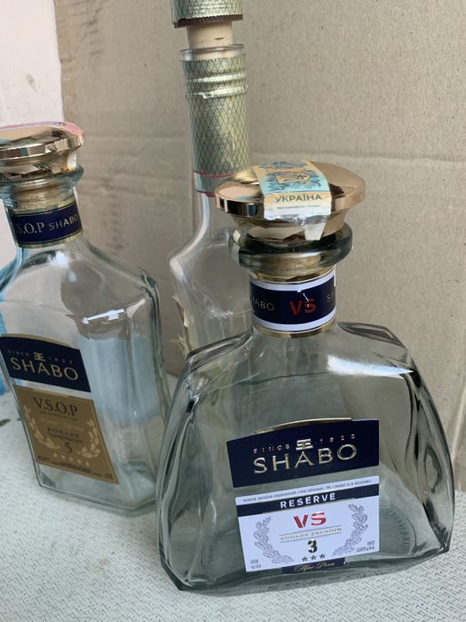 Бутылки коньячные - 200 грн за 6 шт.