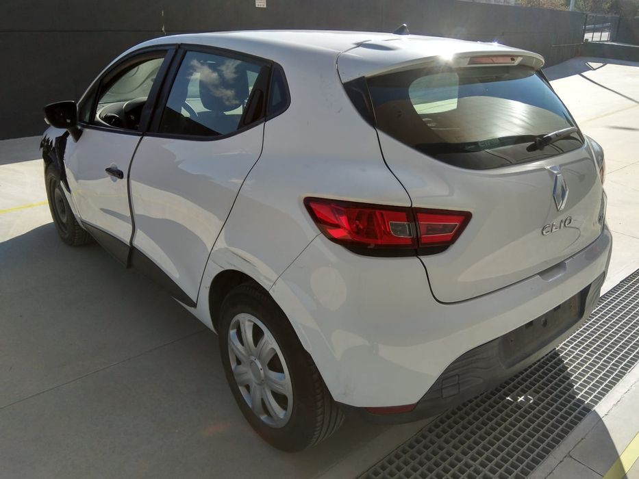 RENAULT CLIO IV - 2015 - Para Peças