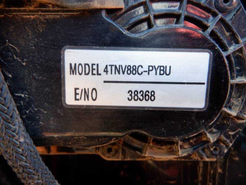 Экскаватор гусеничний YANMAR B60U