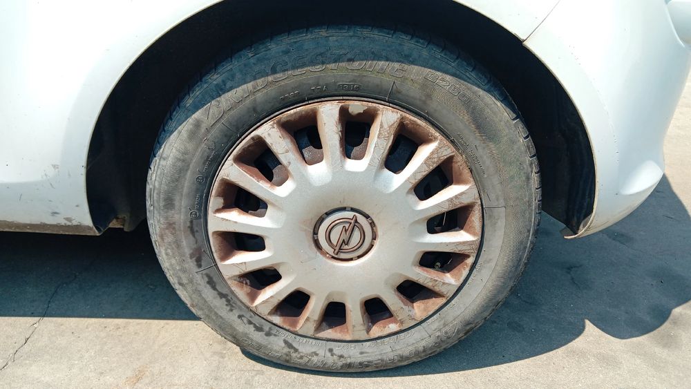 Jante trás esquerda OPEL Corsa D