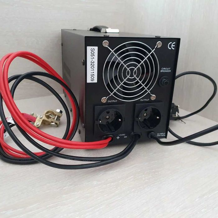 Джерело безперебійного живлення