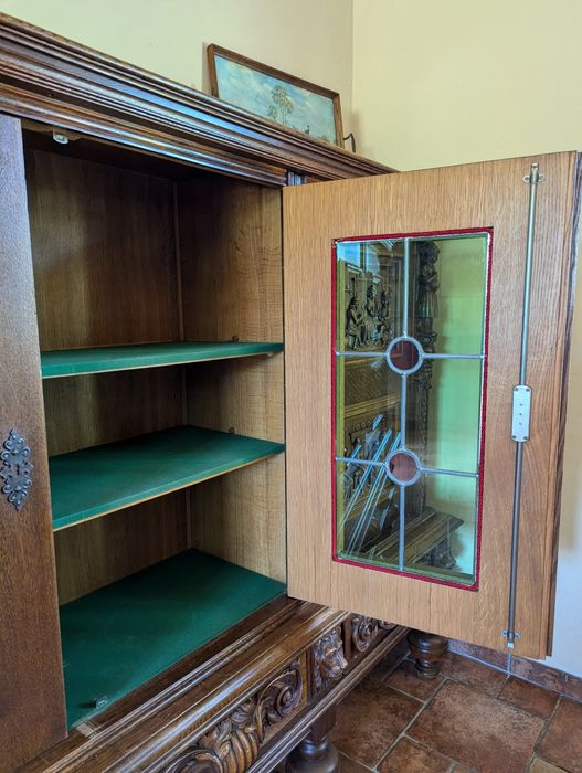 Kredens komoda antyk z Holandii