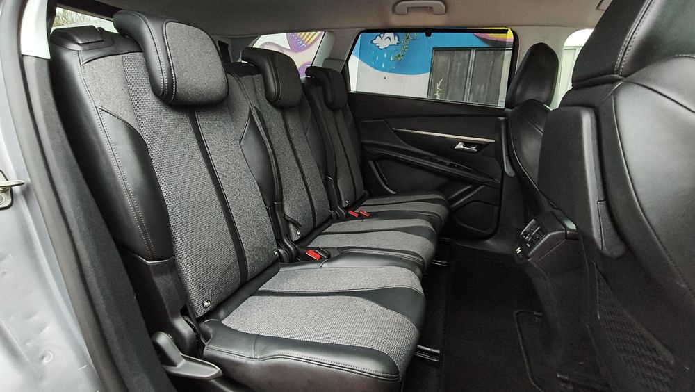 Peugeot 5008 Allure 1.5 BlueHdi