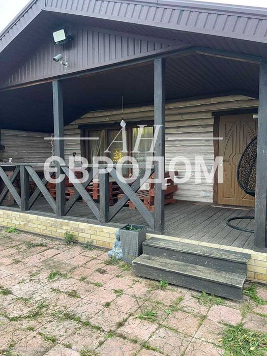 Продам дом 64м2 из сруба в Новопокровке Чугуевского района.